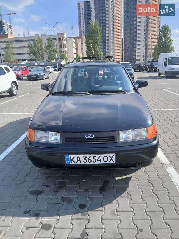 Универсал ВАЗ 2111 2004 в 