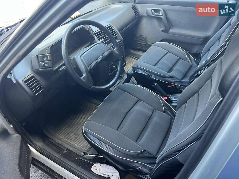 Универсал ВАЗ / Lada 2111 2007 в Киеве фото 10 Универсал ВАЗ / Lada 2111 2007 в Киеве