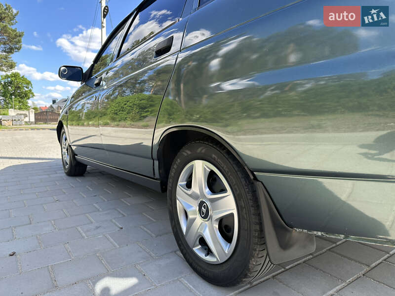 Универсал ВАЗ / Lada 2111 2008 в Черкассах