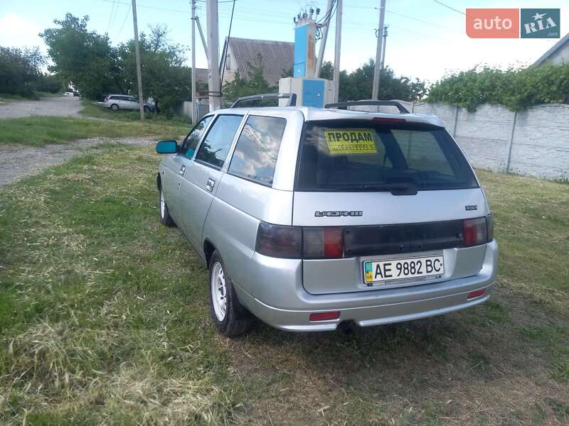 Универсал ВАЗ / Lada 2111 2006 в Каменском