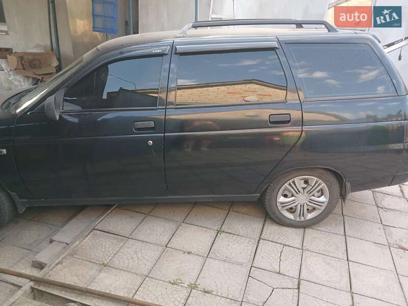 Универсал ВАЗ / Lada 2111 2010 в Дергачах