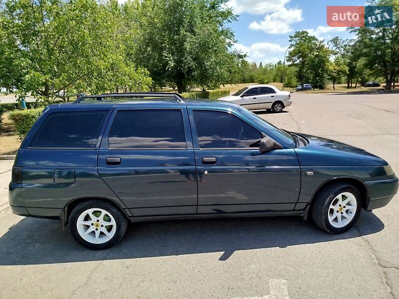 Універсал ВАЗ / Lada 2111 2006 в Южноукраїнську