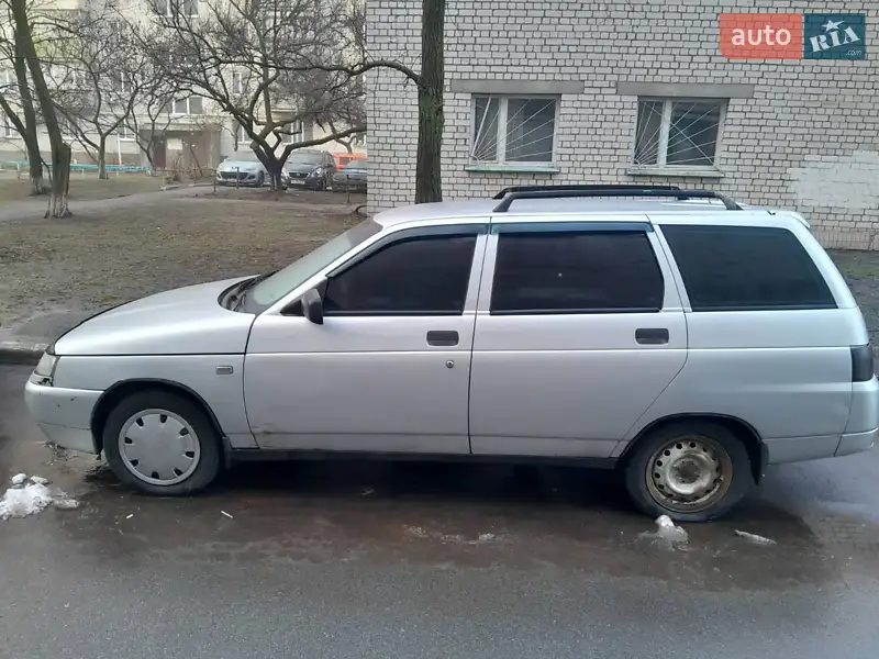 ВАЗ / Lada 2111
