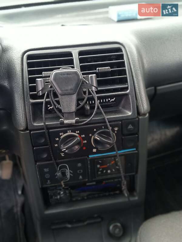 Універсал ВАЗ / Lada 2111 2003 в Хмельницькому