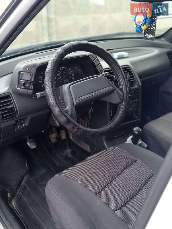 Універсал ВАЗ / Lada 2111 2003 в Хмельницькому
