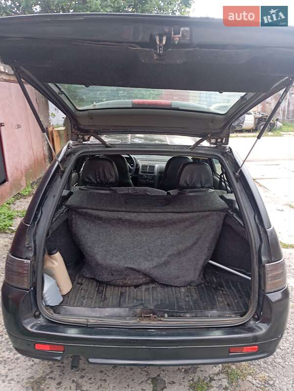 Универсал ВАЗ / Lada 2111 2006 в Киеве