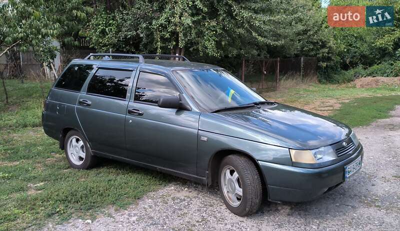 ВАЗ / Lada 2111 2010