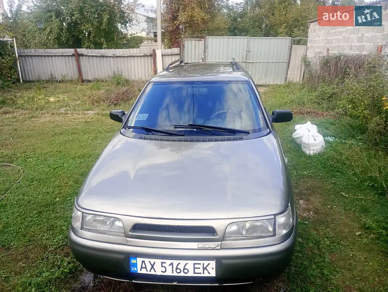ВАЗ / Lada 2111 2002