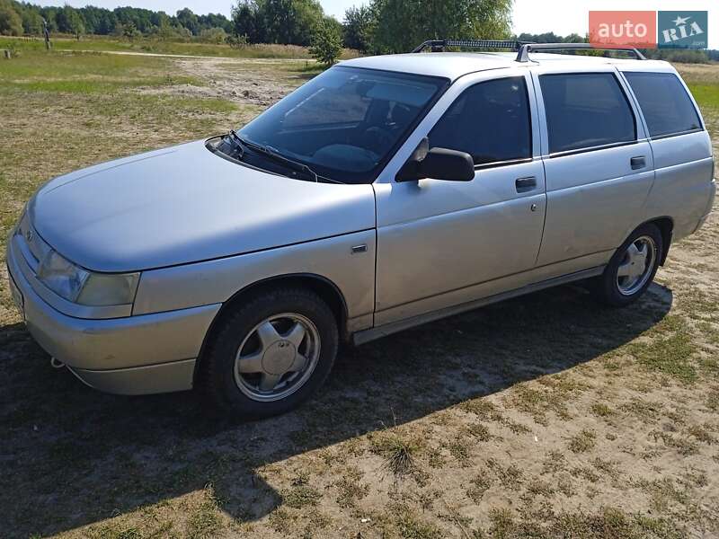 Универсал ВАЗ / Lada 2111 2004 в Сновске фото 2 Универсал ВАЗ / Lada 2111 2004 в Сновске