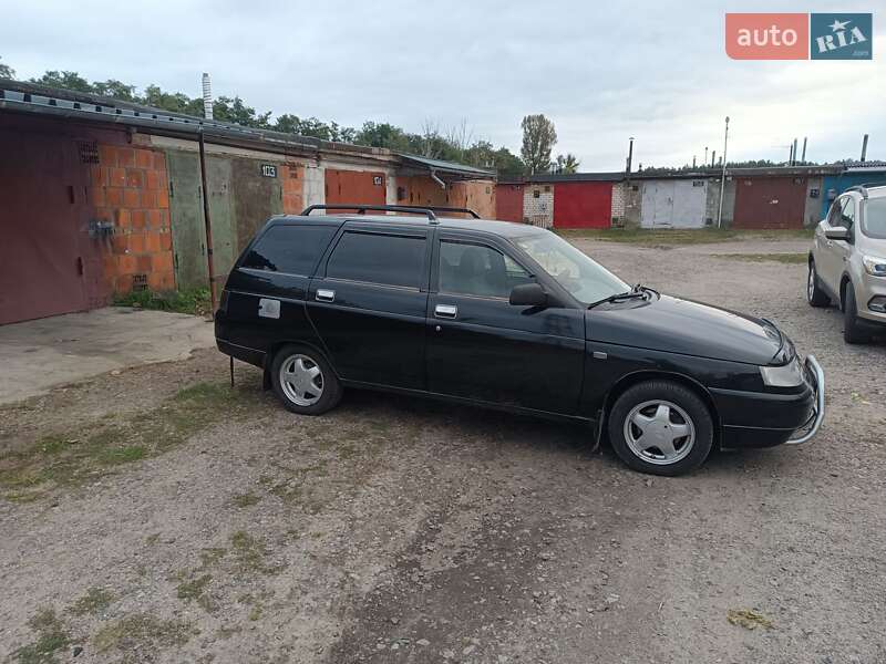 ВАЗ / Lada 2111 2008
