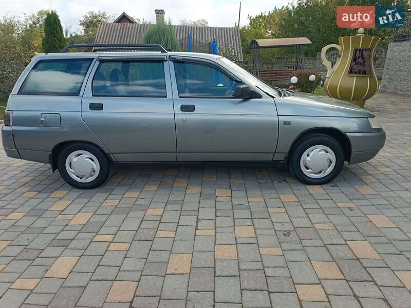 Универсал ВАЗ / Lada 2111 2007 в Черновцах