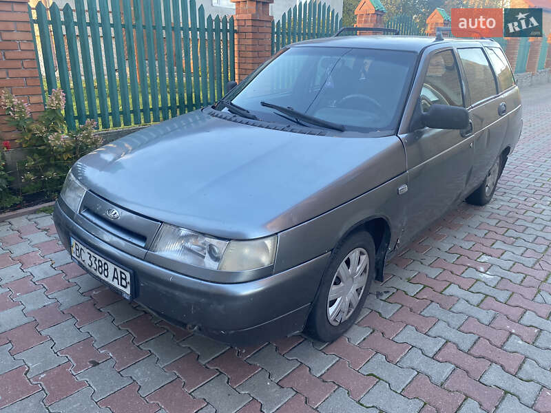 Универсал ВАЗ / Lada 2111 2004 в Львове