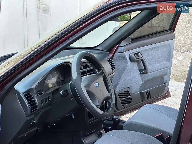 Универсал ВАЗ / Lada 2111 2008 в Николаеве фото 31 Универсал ВАЗ / Lada 2111 2008 в Николаеве