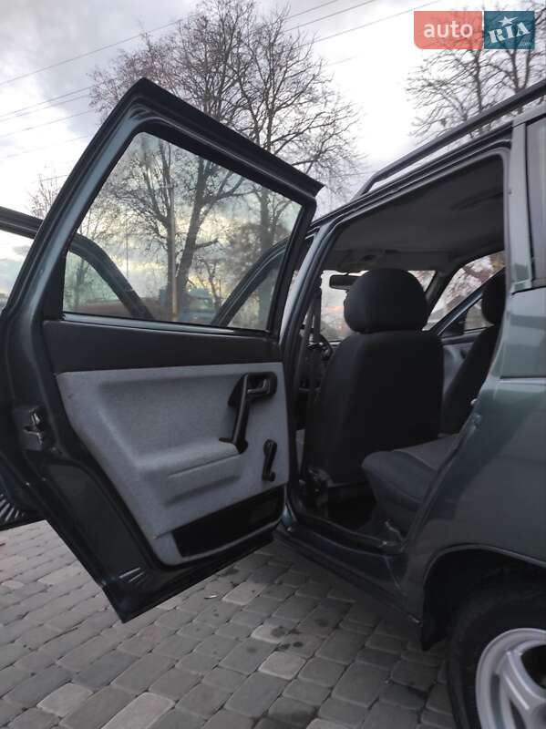 Универсал ВАЗ / Lada 2111 2010 в Тульчине