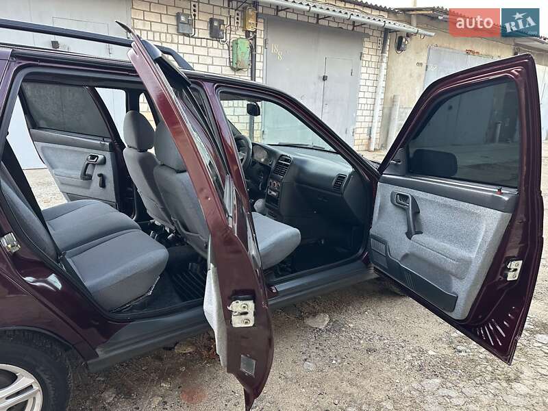 Универсал ВАЗ / Lada 2111 2008 в Николаеве фото 29 Универсал ВАЗ / Lada 2111 2008 в Николаеве