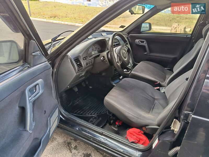 Універсал ВАЗ / Lada 2111 2011 в Кривому Розі фото 10 Універсал ВАЗ / Lada 2111 2011 в Кривому Розі