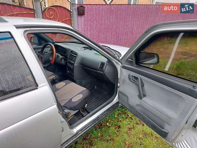 Універсал ВАЗ / Lada 2111 2008 в Шепетівці фото 8 Універсал ВАЗ / Lada 2111 2008 в Шепетівці