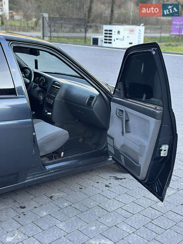 Универсал ВАЗ / Lada 2111 2008 в Межгорье