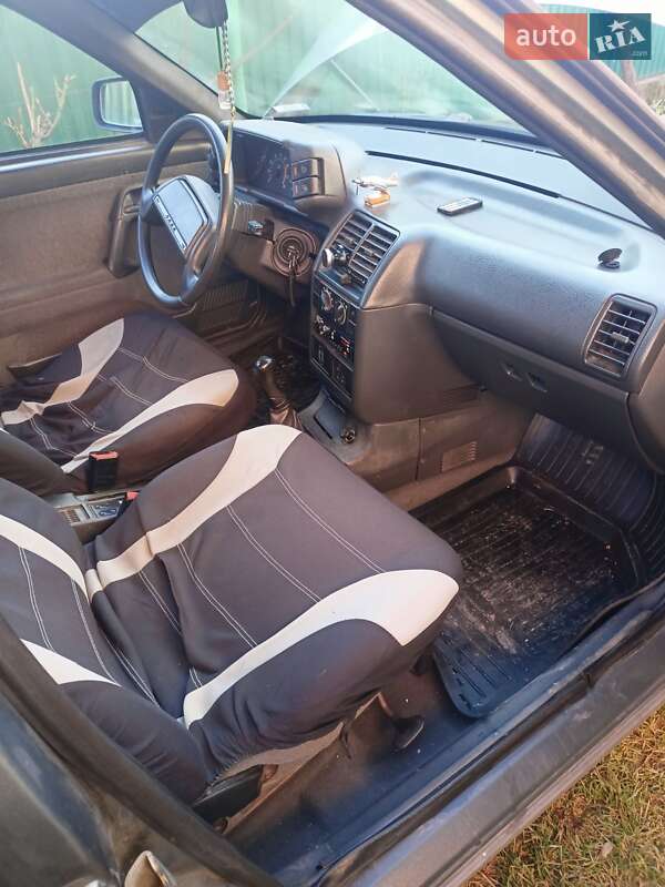 Універсал ВАЗ / Lada 2111 2005 в Мукачевому