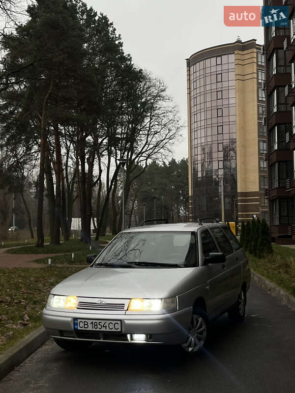 ВАЗ / Lada 2111 2004