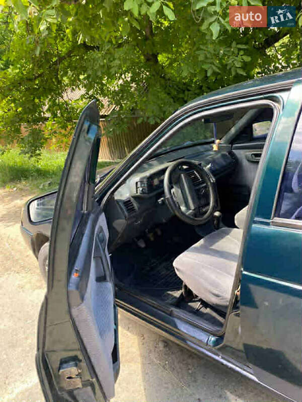 Универсал ВАЗ / Lada 2111 2002 в Черновцах фото 8 Универсал ВАЗ / Lada 2111 2002 в Черновцах