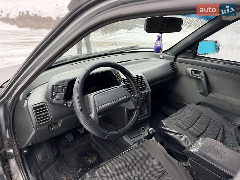 Универсал ВАЗ / Lada 2111 2005 в Золотоноше