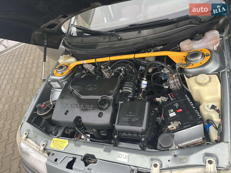 Универсал ВАЗ / Lada 2111 2005 в Балте