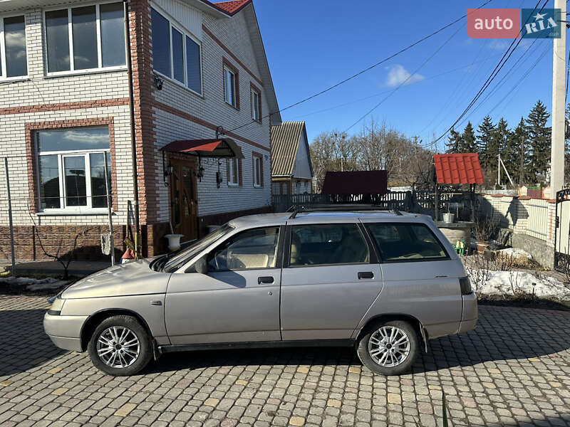 Универсал ВАЗ / Lada 2111 2007 в Калиновке