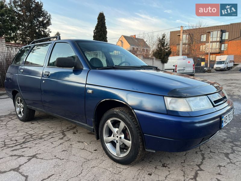 ВАЗ / Lada 2111 2005