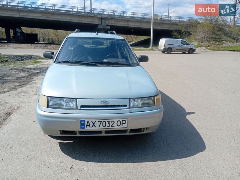 ВАЗ / Lada 2111 2004