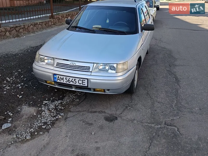 ВАЗ / Lada 2111