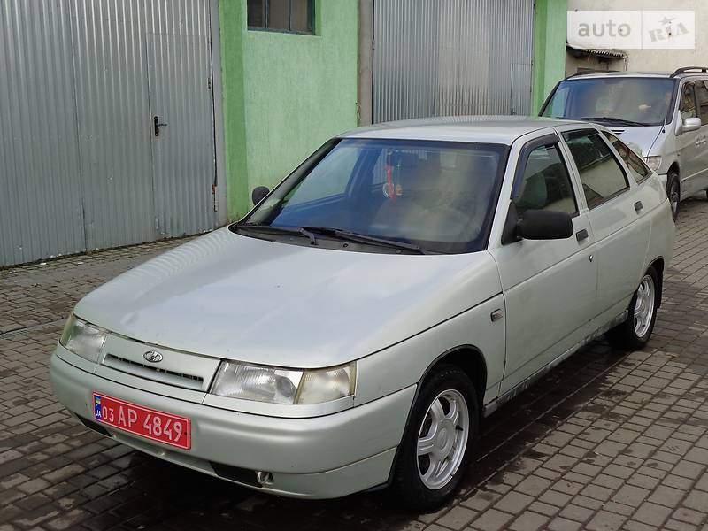 Хэтчбек ВАЗ / Lada 2112 2004 в Владимир-Волынском