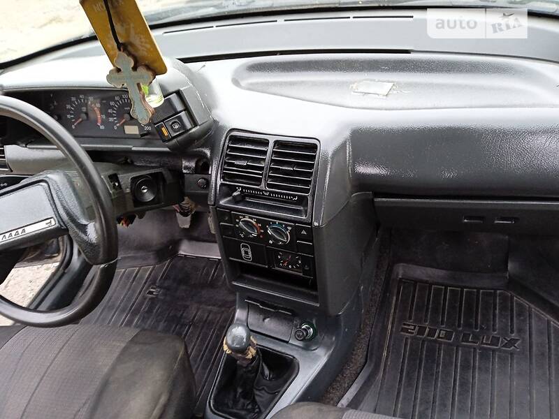 Хетчбек ВАЗ / Lada 2112 2006 в Шумську фото 3 Хетчбек ВАЗ / Lada 2112 2006 в Шумську