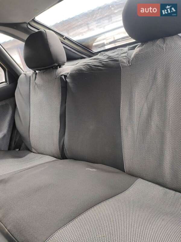 Седан ВАЗ / Lada 2112 2002 в Славуті фото 4 Седан ВАЗ / Lada 2112 2002 в Славуті