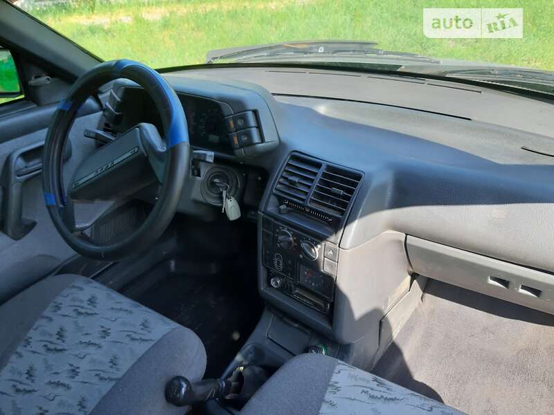 Хэтчбек ВАЗ / Lada 2112 2007 в Прилуках