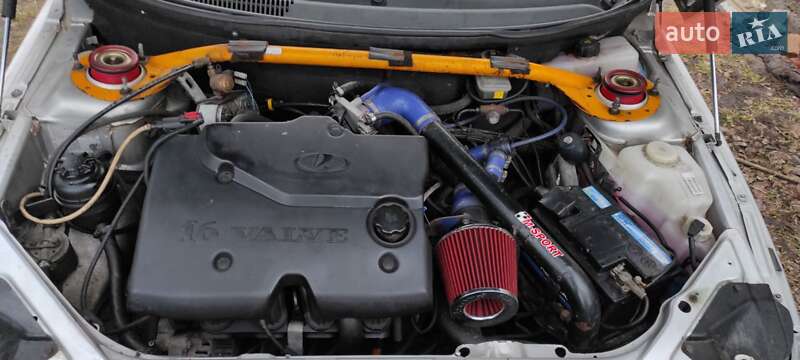 Хетчбек ВАЗ / Lada 2112 2007 в Чугуєві