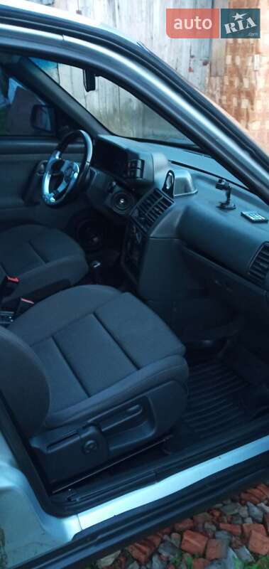 Хетчбек ВАЗ / Lada 2112 2007 в Чугуєві