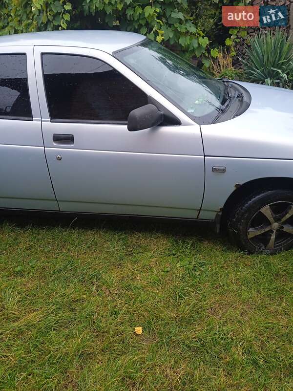 Хэтчбек ВАЗ / Lada 2112 2007 в Кременце