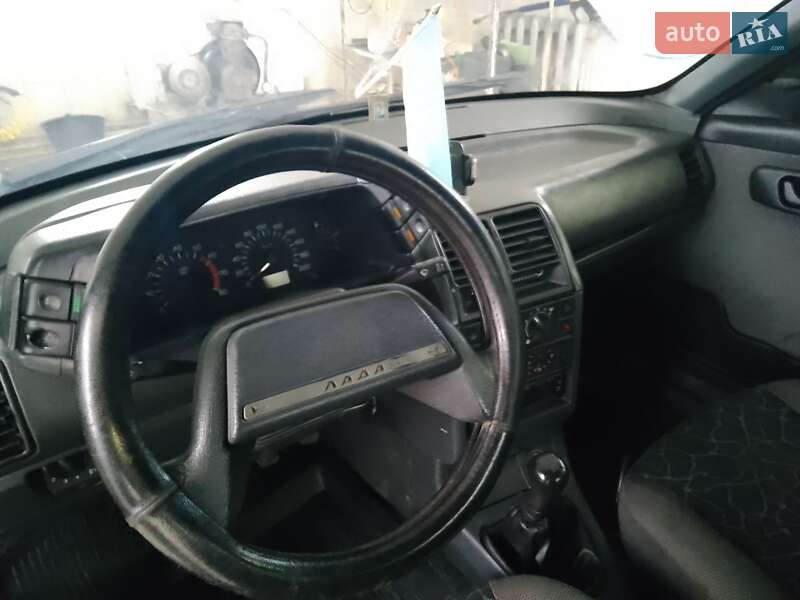 Хетчбек ВАЗ / Lada 2112 2006 в Сновську