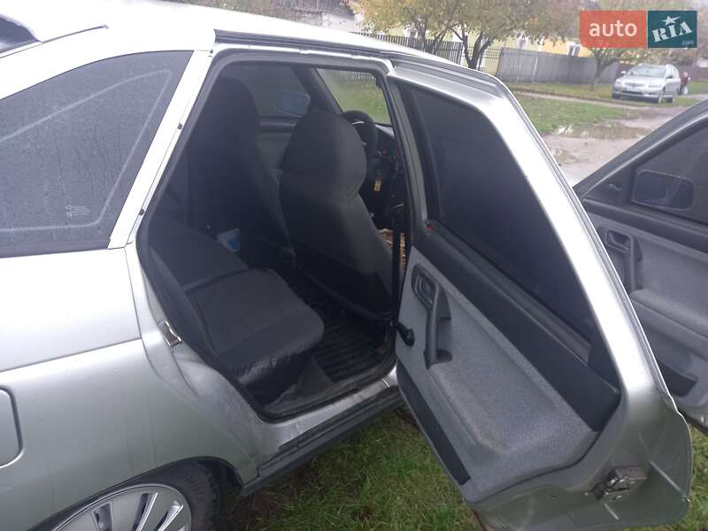 Хэтчбек ВАЗ / Lada 2112 2008 в Умани