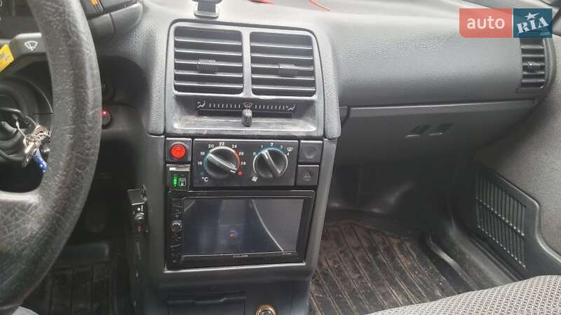 Хетчбек ВАЗ / Lada 2112 2006 в Києві фото 15 Хетчбек ВАЗ / Lada 2112 2006 в Києві