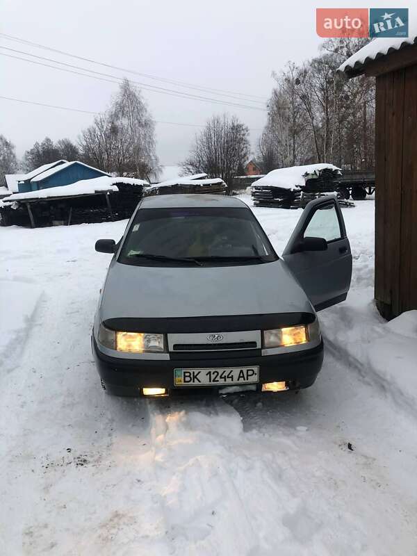 Хэтчбек ВАЗ / Lada 2112 2004 в Рокитном