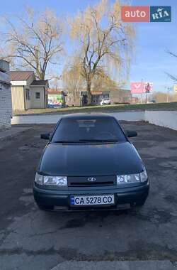 Хэтчбек ВАЗ 2112 2002 в 