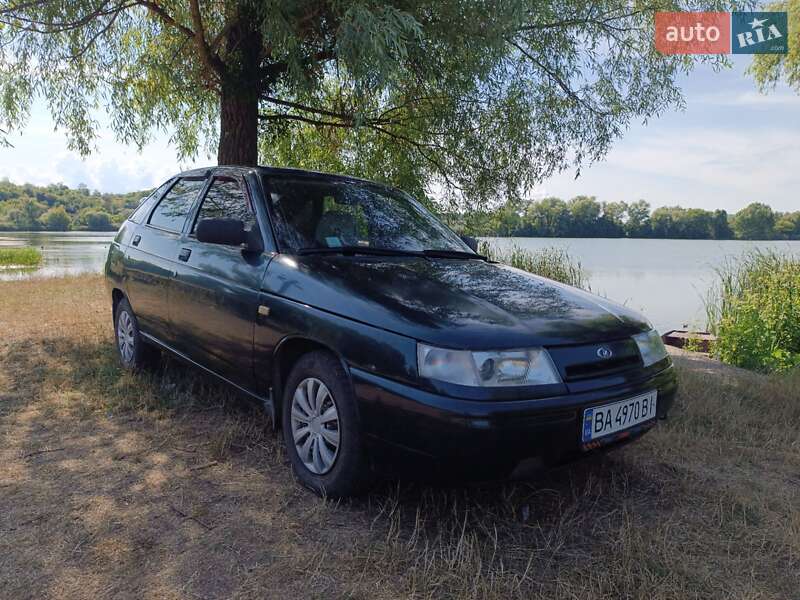 Хэтчбек ВАЗ / Lada 2112 2007 в Александровке