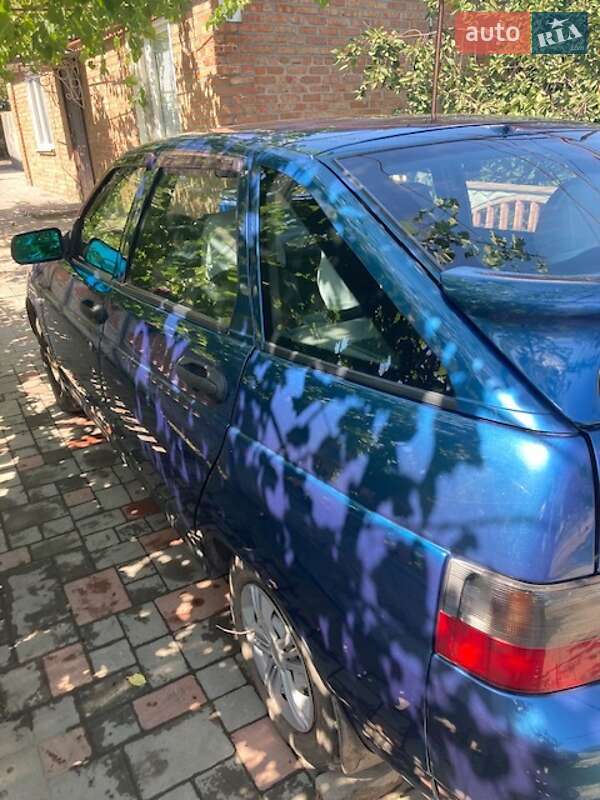 Хэтчбек ВАЗ / Lada 2112 2005 в Кривом Роге