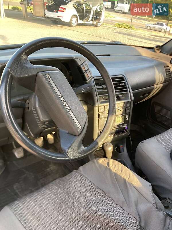 Хэтчбек ВАЗ / Lada 2112 2005 в Полтаве