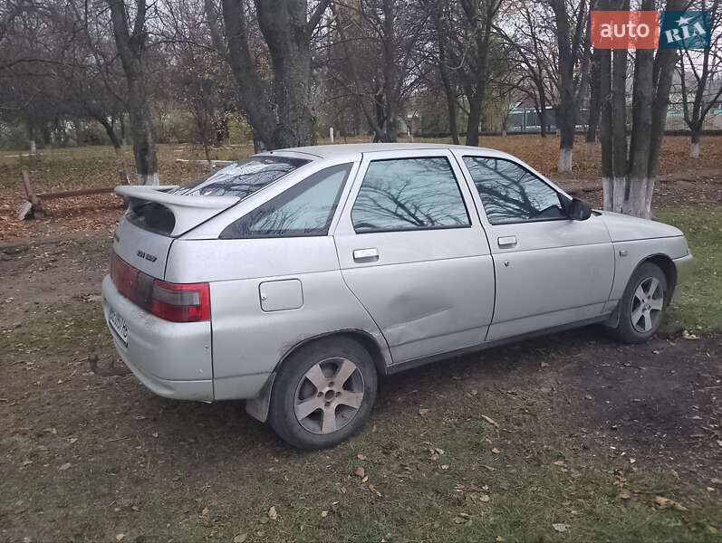 Хэтчбек ВАЗ 2112 2004 в 