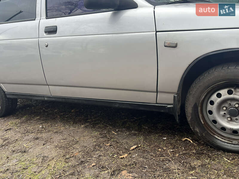 Хэтчбек ВАЗ / Lada 2112 2005 в Яготине