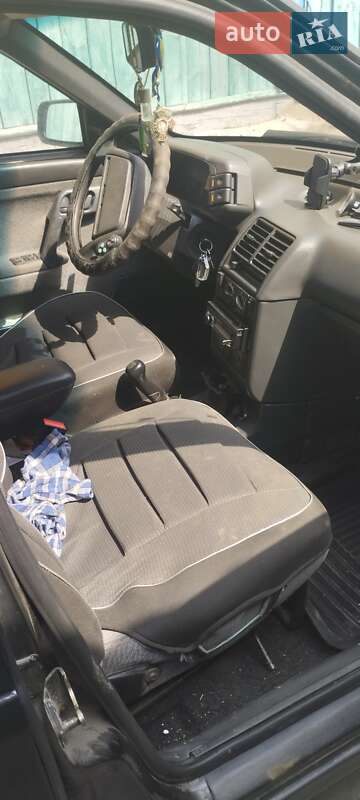 Хэтчбек ВАЗ / Lada 2112 2007 в Коростене фото 4 Хэтчбек ВАЗ / Lada 2112 2007 в Коростене