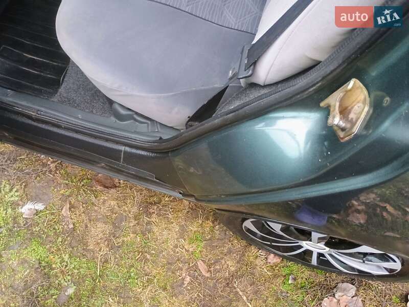 Хетчбек ВАЗ / Lada 2112 2006 в Гадячі